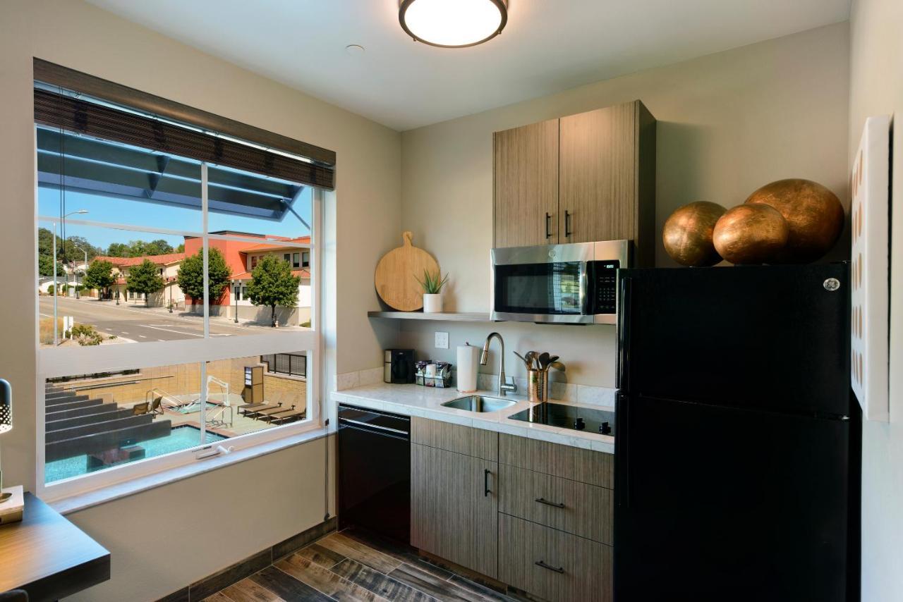 Oxford Suites El Paso de Robles Buitenkant foto