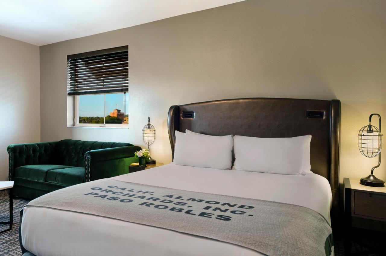 Oxford Suites El Paso de Robles Buitenkant foto