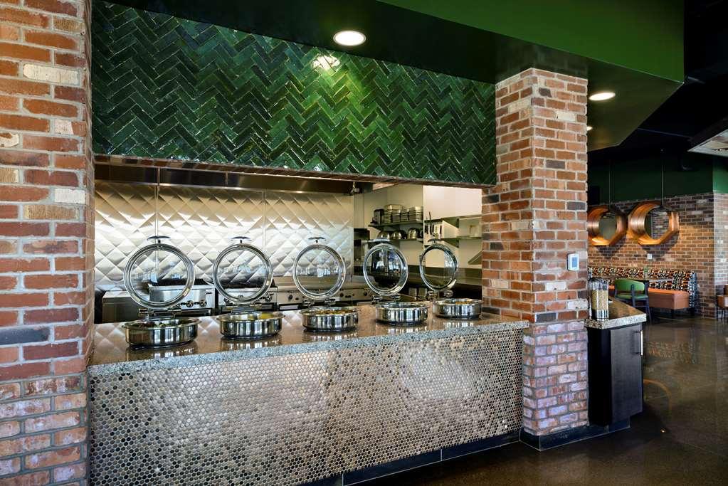 Oxford Suites El Paso de Robles Restaurant foto