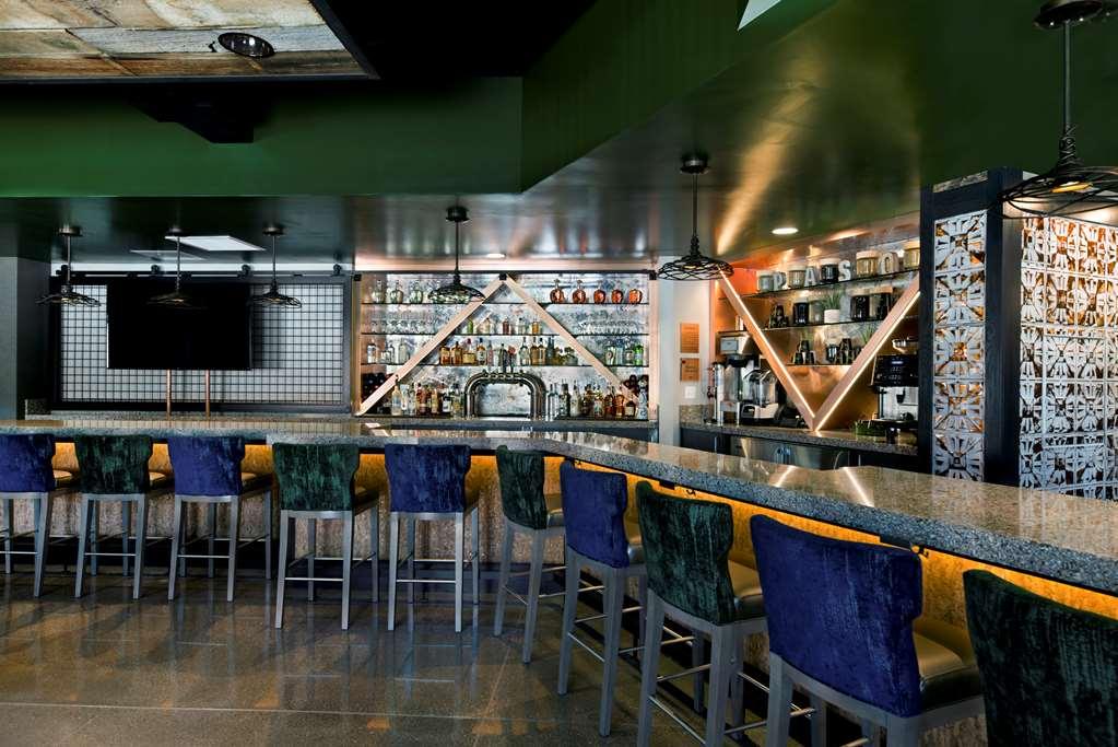 Oxford Suites El Paso de Robles Restaurant foto