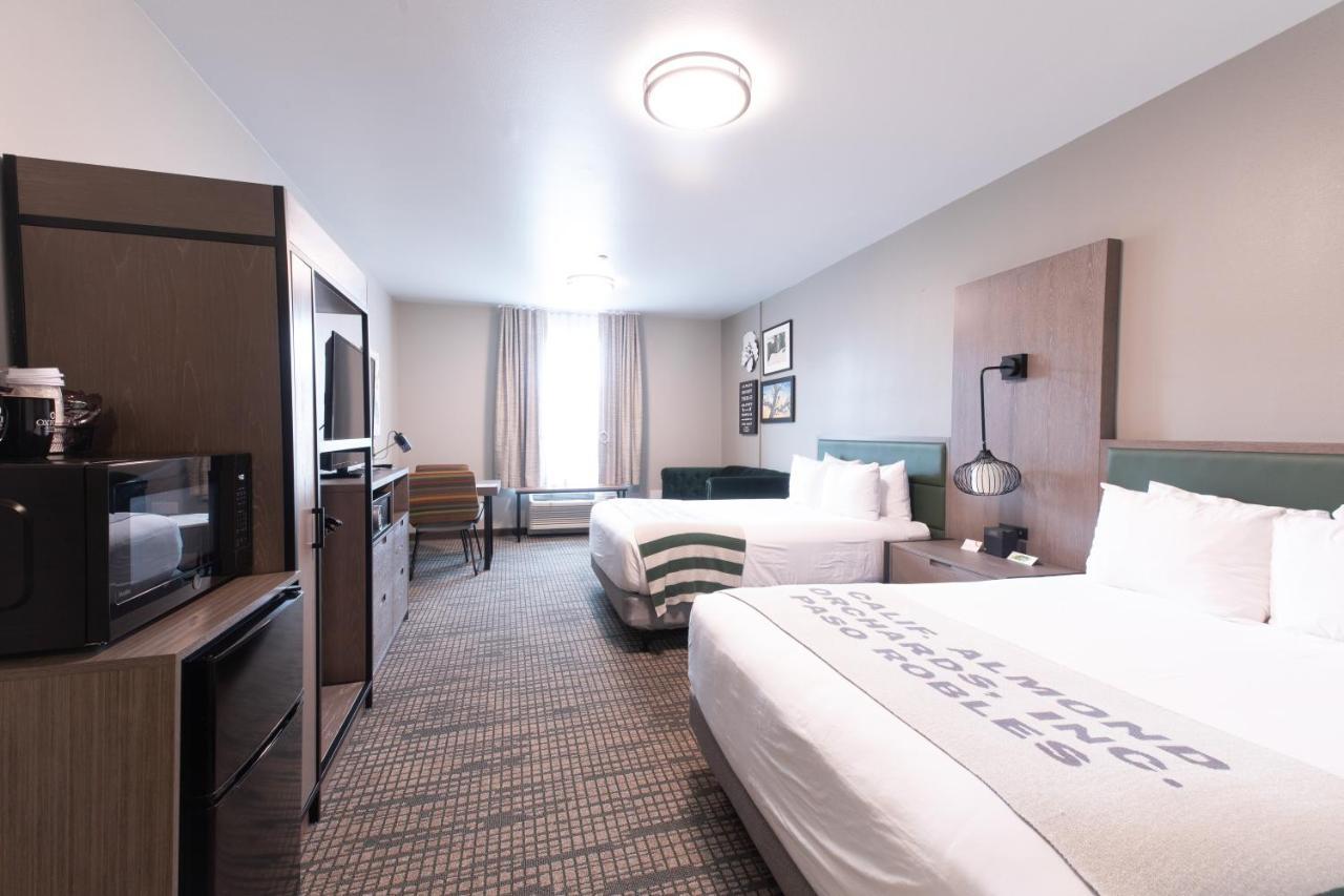Oxford Suites El Paso de Robles Buitenkant foto