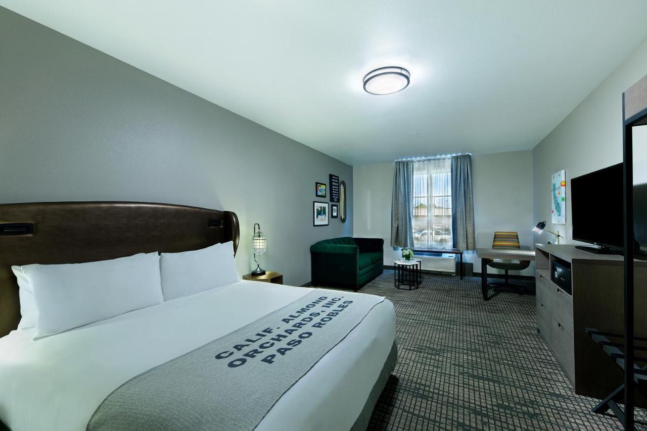 Oxford Suites El Paso de Robles Buitenkant foto