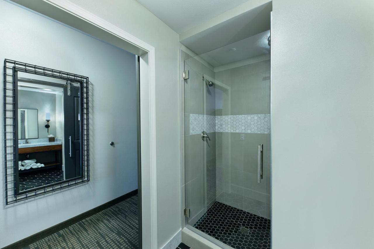 Oxford Suites El Paso de Robles Buitenkant foto