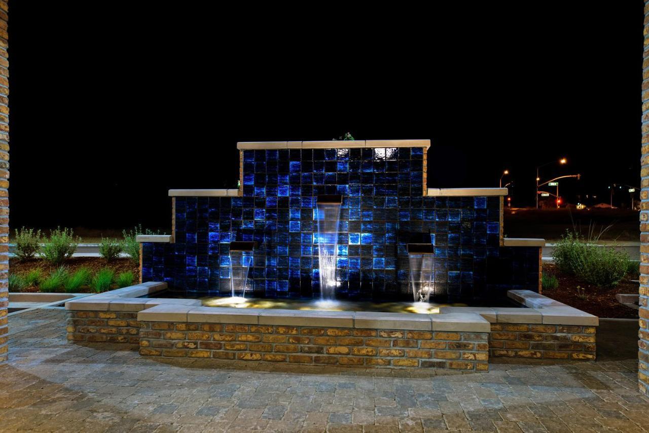 Oxford Suites El Paso de Robles Buitenkant foto